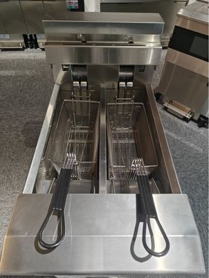 Two Pots Two Baskets 13L*2 Small Capacity Save Oil Electric Open Fryer With Oil Filtration