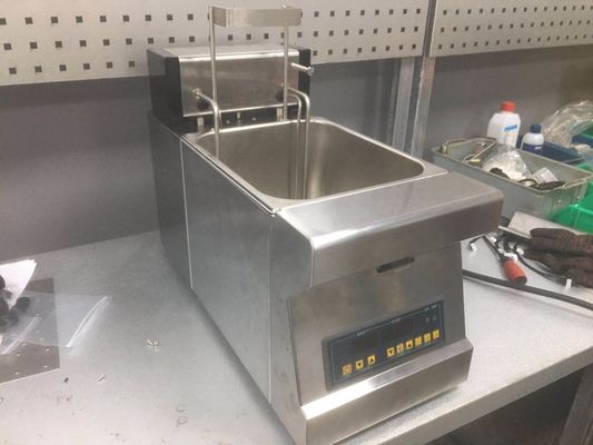 8L Table Top Style Auto Lift 3KW Electric Digital Open Deep Fryer