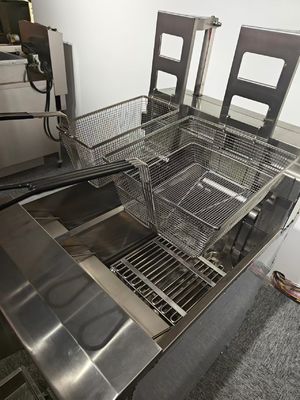 21.4KW Double Tank 11.6L+21.5L Digital Computer Panel Electric Chips Open Fryer Machine