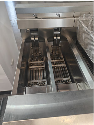Four Pots Four Baskets With Oil Filter System 304SUS Ventless Deep Kfc Chips  Electric Chips Open Chips Fryer For Cooking Machine