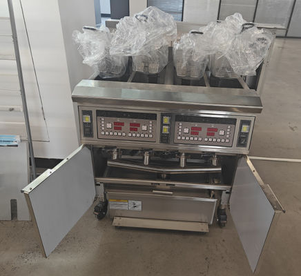 Professional Digital Computer Panel 4 Tank 4 Baskets 28KW 304SUS Electric Chips Open Fryer