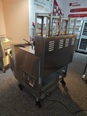 OFE-H413 Auto Lift 4 Pots 4 Baskets Digital Computer Panel With Oil Filter System 28kw Electric&Gas Open Deep Fryer