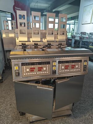 OFE-H413 Auto Lift 4 Pots 4 Baskets Digital Computer Panel With Oil Filter System 28kw Electric&Gas Open Deep Fryer